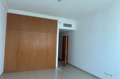 شقة - 3 غرف نوم - 5 حمامات للايجار في منازل الصفا - الخليج التجاري - دبي شقة - 3 غرف نوم - 5 حمامات للايجار في منازل الصفا - الخليج التجاري - دبي