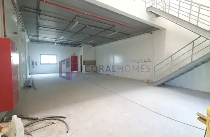 مستودع - استوديو - 1 حمام للايجار في جبل علي الصناعية - جبل علي - دبي