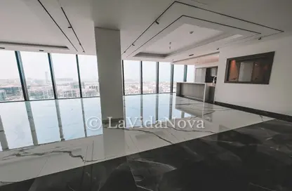 Apartment - 4 Bedrooms - 5 Bathrooms for sale in The S Tower - Dubai Internet City - Dubai