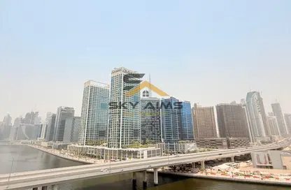 Apartment - 2 Bedrooms - 2 Bathrooms for sale in Business Bay - Dubai
