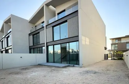 Townhouse - 3 Bedrooms - 4 Bathrooms for sale in Nad Al Sheba Gardens 4 - Nad Al Sheba Gardens - Nad Al Sheba - Dubai