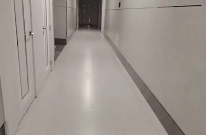 شقة - 2 غرف نوم - 2 حمامات للايجار في مبنى مويلح - مويلح - الشارقة شقة - 2 غرف نوم - 2 حمامات للايجار في مبنى مويلح - مويلح - الشارقة