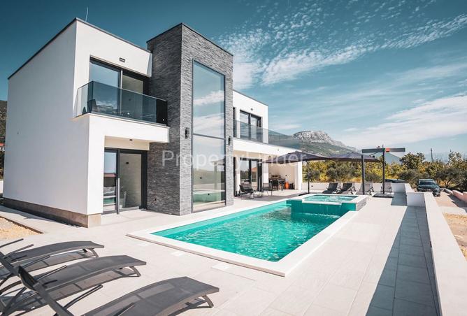 15641515 - صورة العقار 2