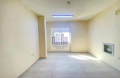 Apartment - 1 Bedroom - 1 Bathroom for rent in Muweileh Community - Muwaileh Commercial - Sharjah