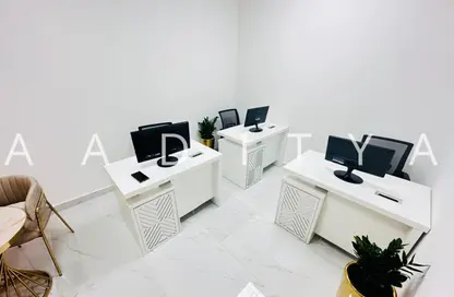 مكتب - استوديو - 1 حمام للايجار في ريم ريزدنسي - الكرامة - دبي