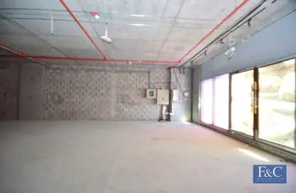 Retail - Studio - 2 Bathrooms for rent in Al Muteena Building - Al Muteena - Deira - Dubai