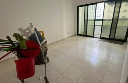 Apartment - 1 Bedroom - 1 Bathroom for rent in Dar Al Majaz - Jamal Abdul Nasser Street - Al Majaz - Sharjah