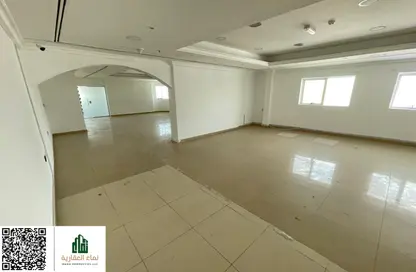 طابق كامل - استوديو - 8 حمامات للايجار في النعيمية - النعيمية - عجمان