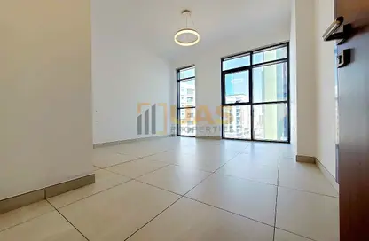 Apartment - 2 Bedrooms - 3 Bathrooms for rent in Jumeirah Garden City - Al Satwa - Dubai