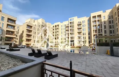 Apartment - 2 Bedrooms - 2 Bathrooms for sale in Zahra Breeze Apartments 1A - Zahra Breeze Apartments - Town Square - Dubai