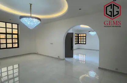 Villa - 5 Bedrooms - 6 Bathrooms for rent in Al Warqa'a 3 - Al Warqa'a - Dubai