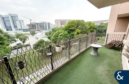 Apartment - 2 Bedrooms - 3 Bathrooms for sale in Shakespeare Circus 3 - Shakespeare Circus - Motor City - Dubai