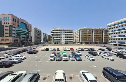 Apartment - Studio - 1 Bathroom for rent in Mankhool Building - Mankhool - Bur Dubai - Dubai