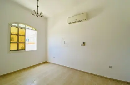 Apartment - 2 Bedrooms - 2 Bathrooms for rent in Al Sarooj - Al Ain