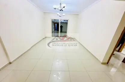 شقة - 2 غرف نوم - 3 حمامات للايجار في بناية مويليح 29 - مويلح - الشارقة