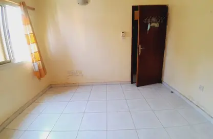 Apartment - 1 Bedroom - 1 Bathroom for rent in Al Butina B - Al Butina - Sharjah
