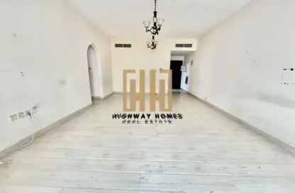 Apartment - 2 Bedrooms - 2 Bathrooms for rent in Muwailih Building - Muwaileh - Sharjah