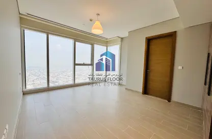 Apartment - 3 Bedrooms - 5 Bathrooms for rent in Tiara West Tower - Business Bay - Dubai