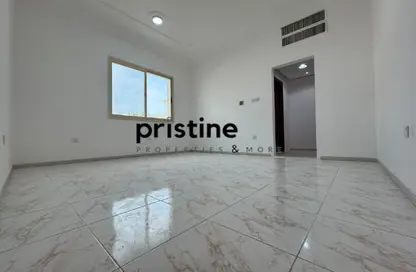 Apartment - Studio - 1 Bathroom for rent in Al Mushrif - Abu Dhabi