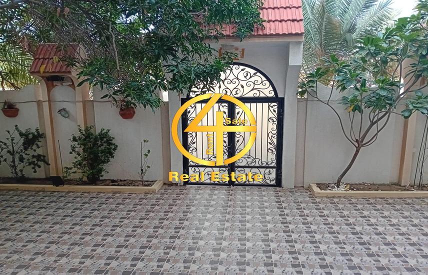 Villa for Rent in Al Bateen Gloden Chance Perfect Villa in the Heart