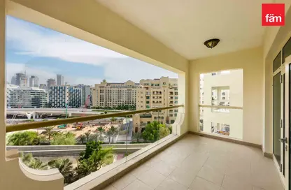 Apartment - 1 Bedroom - 2 Bathrooms for rent in Al Hallawi - Shoreline Apartments - Palm Jumeirah - Dubai