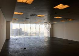 صورةغرفة فارغة لـ: مكتب للكراء في كابيتال سنتر - أبوظبي, صورة 1