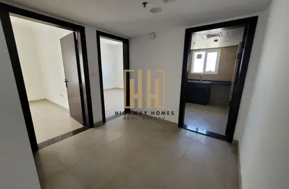 Apartment - 2 Bedrooms - 2 Bathrooms for rent in Muwailih Building - Muwaileh - Sharjah