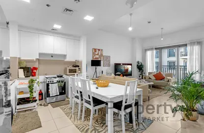 Apartment - 2 Bedrooms - 2 Bathrooms for rent in Zahra Apartments 2B - Zahra Apartments - Town Square - Dubai