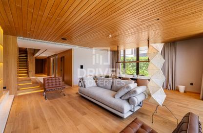 Townhouse - 4 Bedrooms - 5 Bathrooms for sale in Villa Amalfi - Jumeirah Bay Island - Jumeirah - Dubai