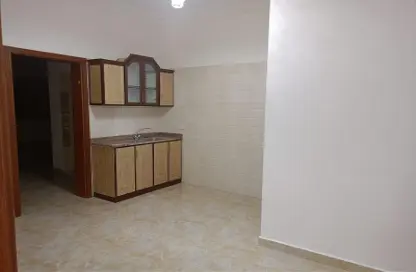 Villa - 5 Bedrooms for rent in Al Rawda 3 - Al Rawda - Ajman