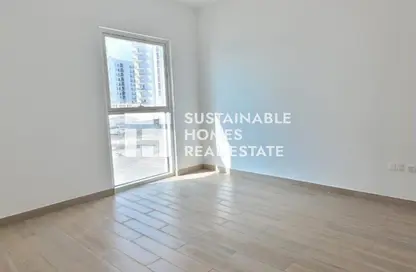 Apartment - 2 Bedrooms - 2 Bathrooms for rent in Waters Edge - Yas Island - Abu Dhabi