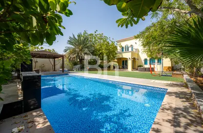 Villa - 3 Bedrooms - 5 Bathrooms for rent in Legacy - Jumeirah Park - Dubai
