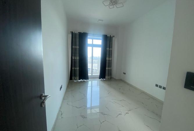 15664238 - صورة العقار 2