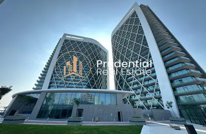 Apartment - 2 Bedrooms - 4 Bathrooms for rent in Water Front Tower A - Waterfront Residential Towers - Tourist Club Area - Abu Dhabi