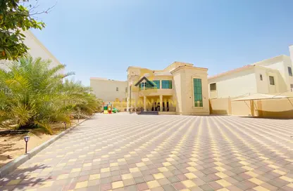 فيلا - 7 غرف نوم - 8 حمامات للايجار في السويفي - زاخر - العين