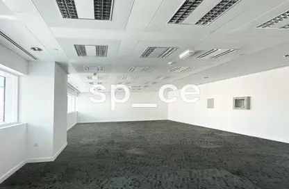 Empty Room image for: Office Space - Studio - 1 Bathroom for rent in Tourist Club Area - Abu Dhabi, Image 1