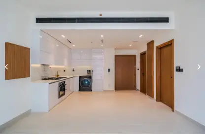 Apartment - 1 Bedroom - 2 Bathrooms for rent in Binghatti Azure - Jumeirah Village Circle - Dubai