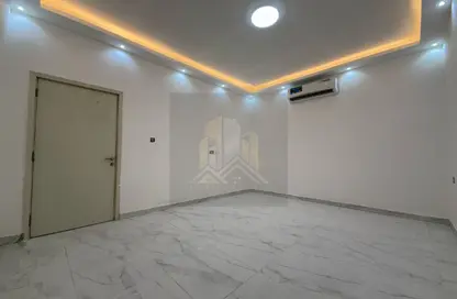 Apartment - 1 Bedroom - 2 Bathrooms for rent in Khalifa City A Villas - Khalifa City A - Khalifa City - Abu Dhabi
