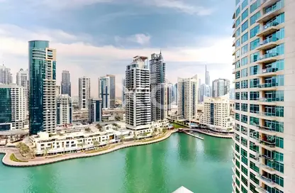 Apartment - 1 Bedroom - 2 Bathrooms for rent in Bonaire Tower - Park Island - Dubai Marina - Dubai