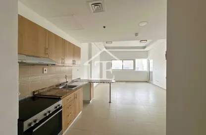 Apartment - 1 Bedroom - 1 Bathroom for rent in ASB Tower - Dubai Silicon Oasis - Dubai