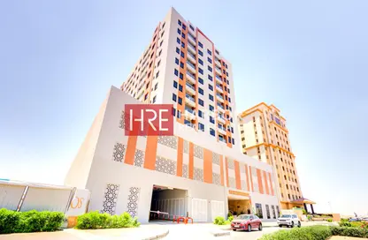 Apartment - Studio - 1 Bathroom for rent in Etlala Residence 2 - Etlala Residence - Dubai Land Residence Complex - Dubai