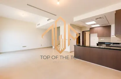 Townhouse - 2 Bedrooms - 3 Bathrooms for rent in Bloom Living - Zayed City (Khalifa City C) - Khalifa City - Abu Dhabi