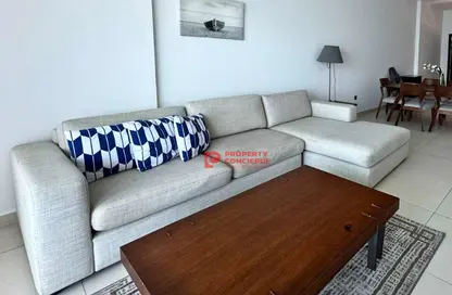 Apartment - 1 Bedroom - 2 Bathrooms for rent in Azure Residences - Palm Jumeirah - Dubai
