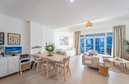 Apartment - 1 Bedroom - 2 Bathrooms for rent in Al Khushkar - Shoreline Apartments - Palm Jumeirah - Dubai