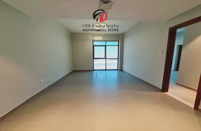 Apartment - 3 Bedrooms - 3 Bathrooms for rent in Rose 13 - Al Furjan - Dubai