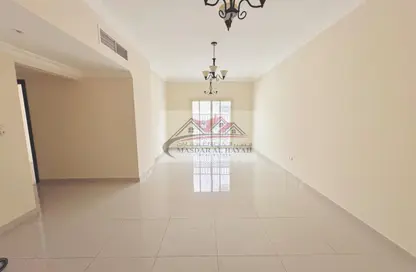 Apartment - 2 Bedrooms - 3 Bathrooms for rent in Muwaileh 29 Building - Muwaileh - Sharjah