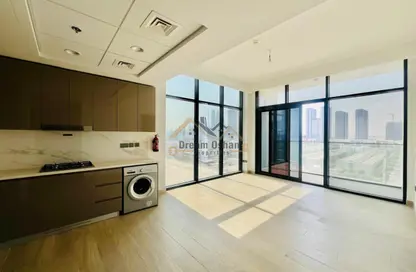 Apartment - 2 Bedrooms - 2 Bathrooms for rent in AZIZI Riviera - Meydan One - Meydan - Dubai