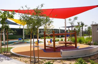 تاون هاوس - 4 غرف نوم - 5 حمامات للبيع في مدينة الشارقة المستدامة - الشارقة