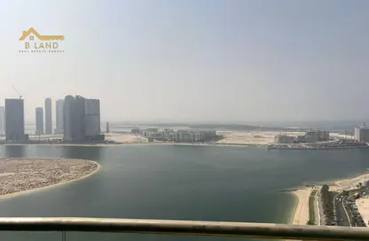 Apartment - 2 Bedrooms - 4 Bathrooms for rent in Al Khan Lagoon - Al Khan - Sharjah