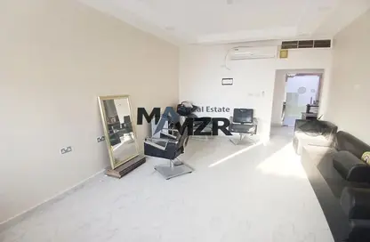 Shop - Studio - 3 Bathrooms for sale in Baniyas - Abu Dhabi